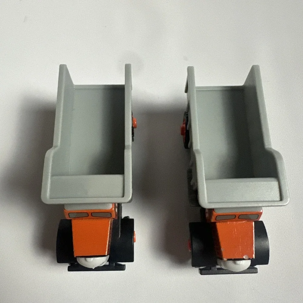 Thomas Wooden Railway Max and Monty - 2007 Train Set 2 Piece Lot